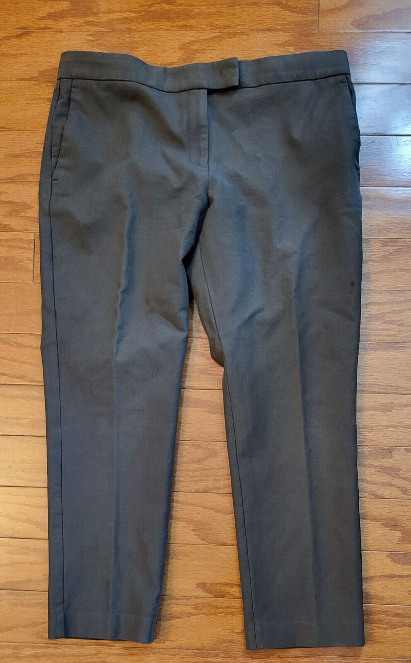 Ann Taylor Women Size 10 Chino Style Casual Cropped Pant